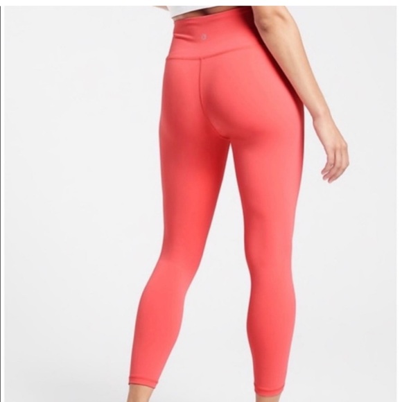 Athleta Transcend 7/8 Leggings - Picture 3 of 5